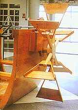 Secci�n del barco de palas ideado por Leonardo, precursor del barco de vapor. 