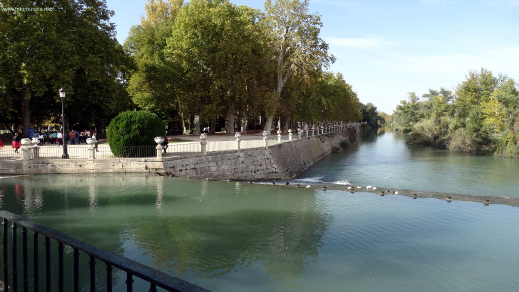 Río Tajo a su paso por Aranjuez